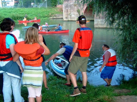 Bild 14 Campingfreizeit Kanufahrt