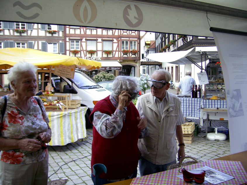 Bild 02 Suchtwoche - Infostand in Gengenbach